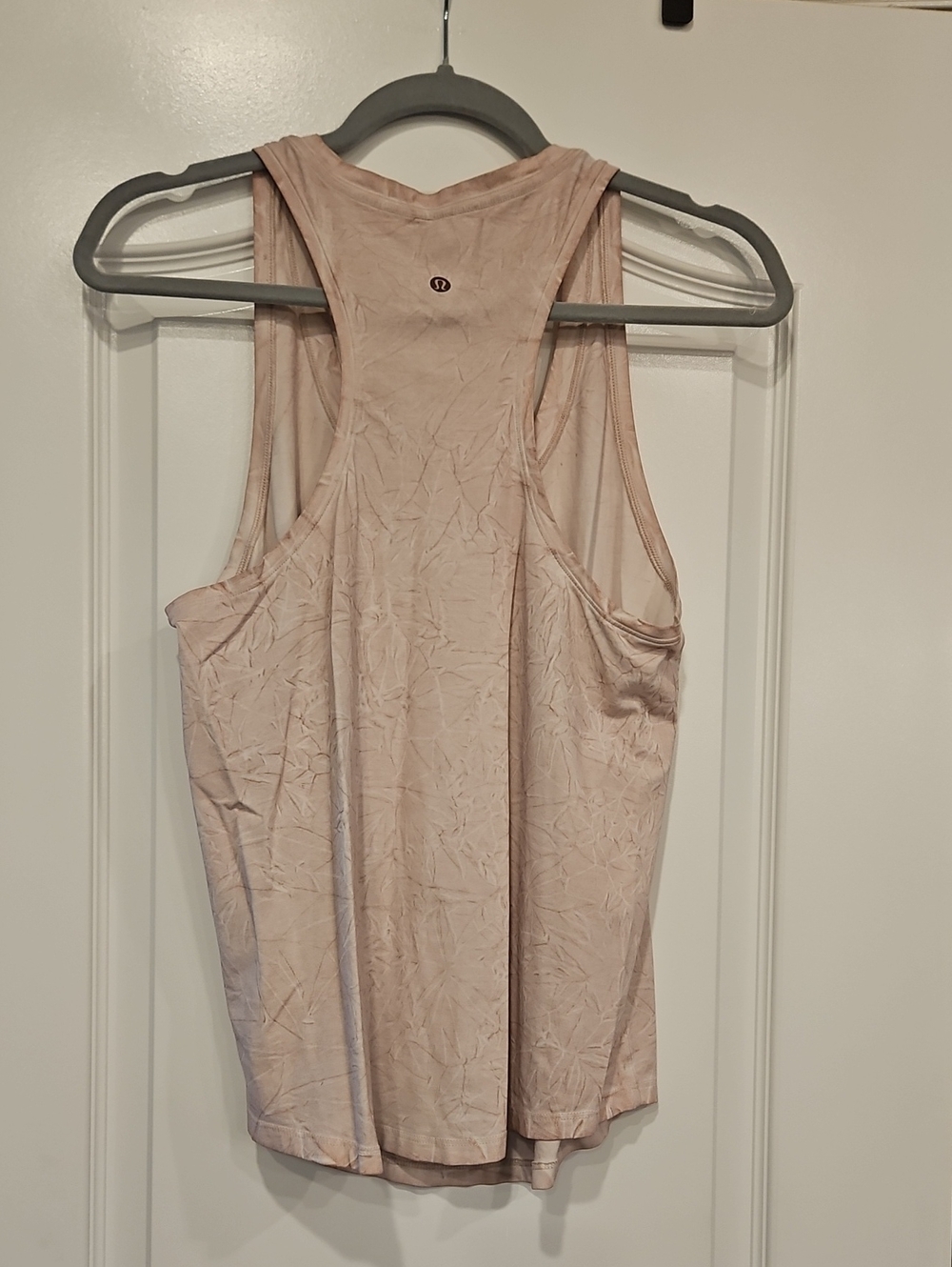 Lululemon Racerback Tank Size 8 - Picture 2 of 2
